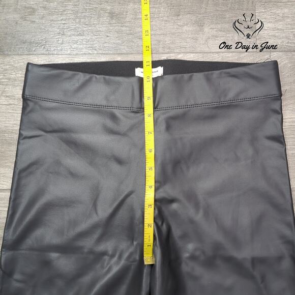 Max Studio Faux Leather Ankle Skinny Pants Size M - Picture 4 of 6